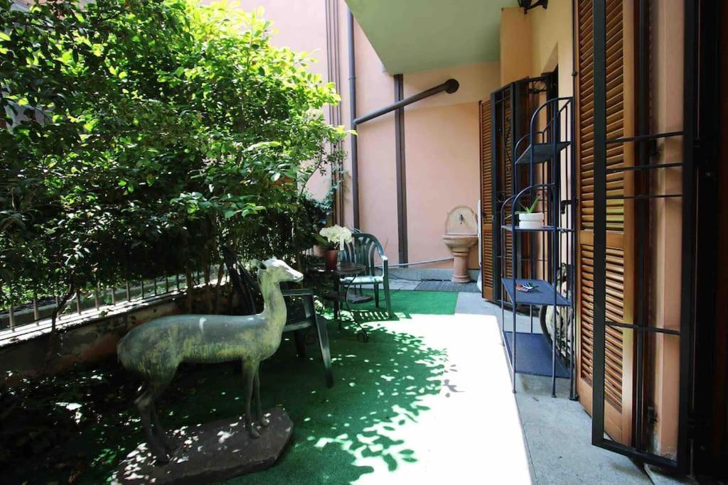 Appartamento Con Giardino Vicino A San Siro Milano Exteriör bild