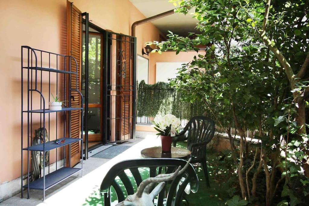 Appartamento Con Giardino Vicino A San Siro Milano Exteriör bild